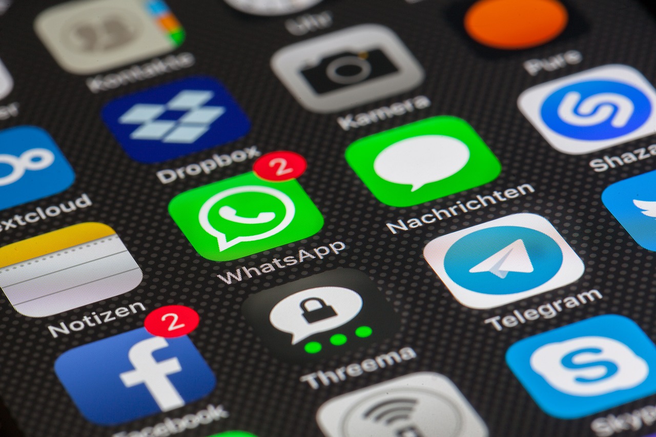 2. WhatsAppが主流の地域とは？：新興国の実情
