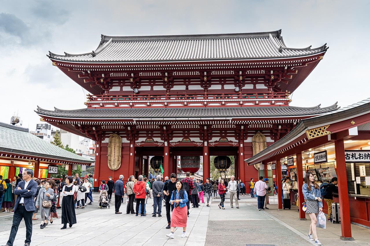 1. 2025年、訪日外国人数はどこまで回復した？