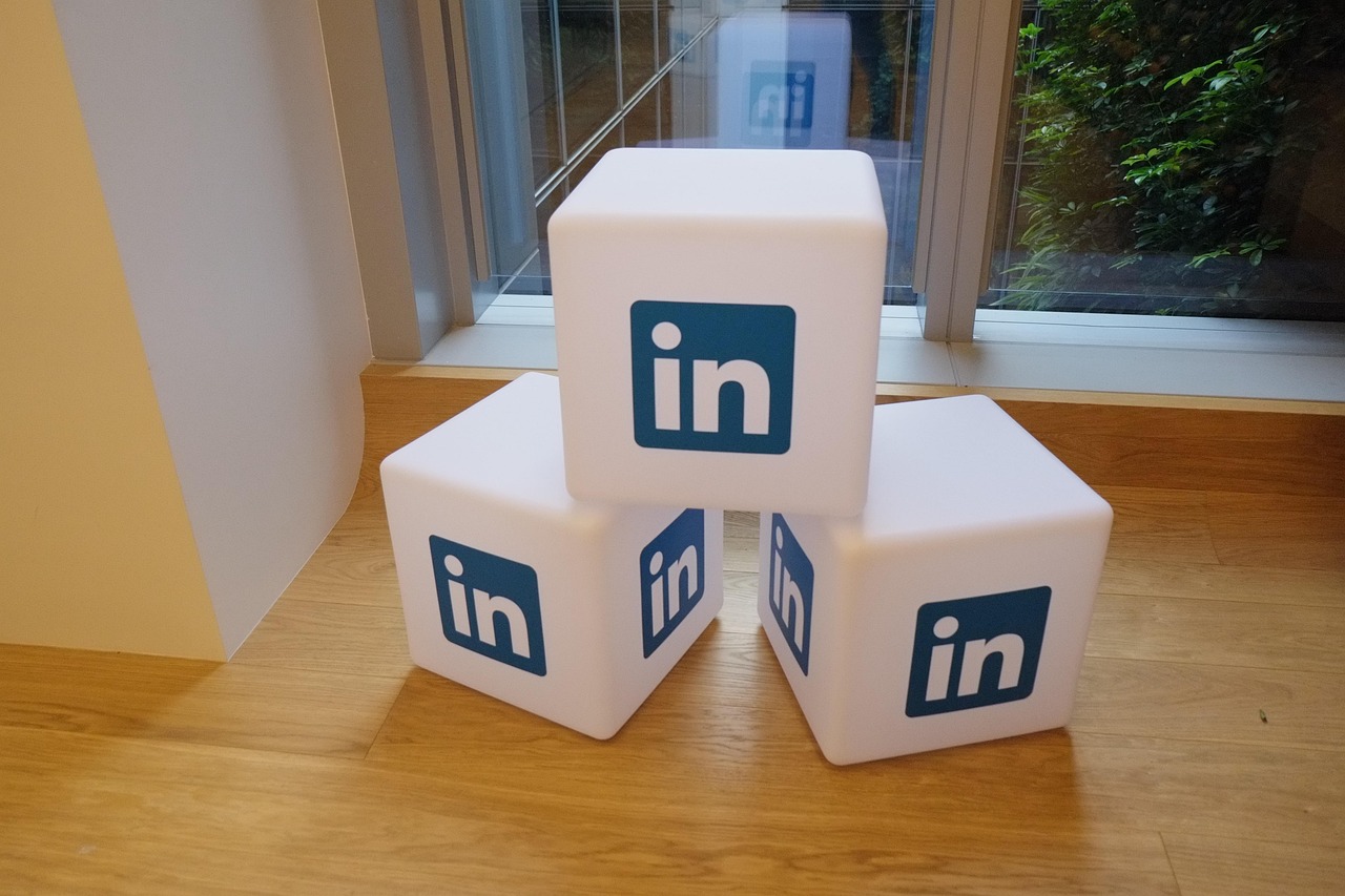 1.転職サイトと思っていたLinkedInが“営業ツール”に変わるまで